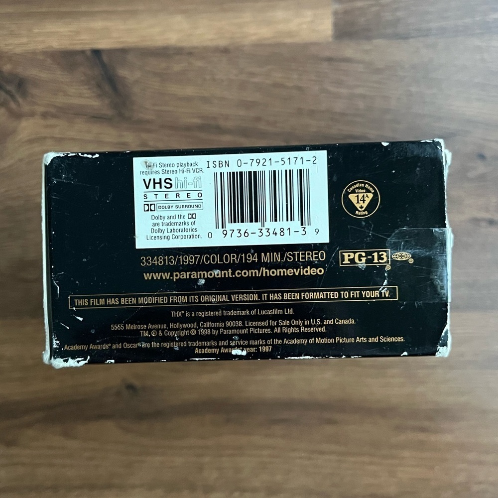 🎬 Titanic (1997) VHS 2-Tape Collector’s Set 💞 - Picture 6 of 10